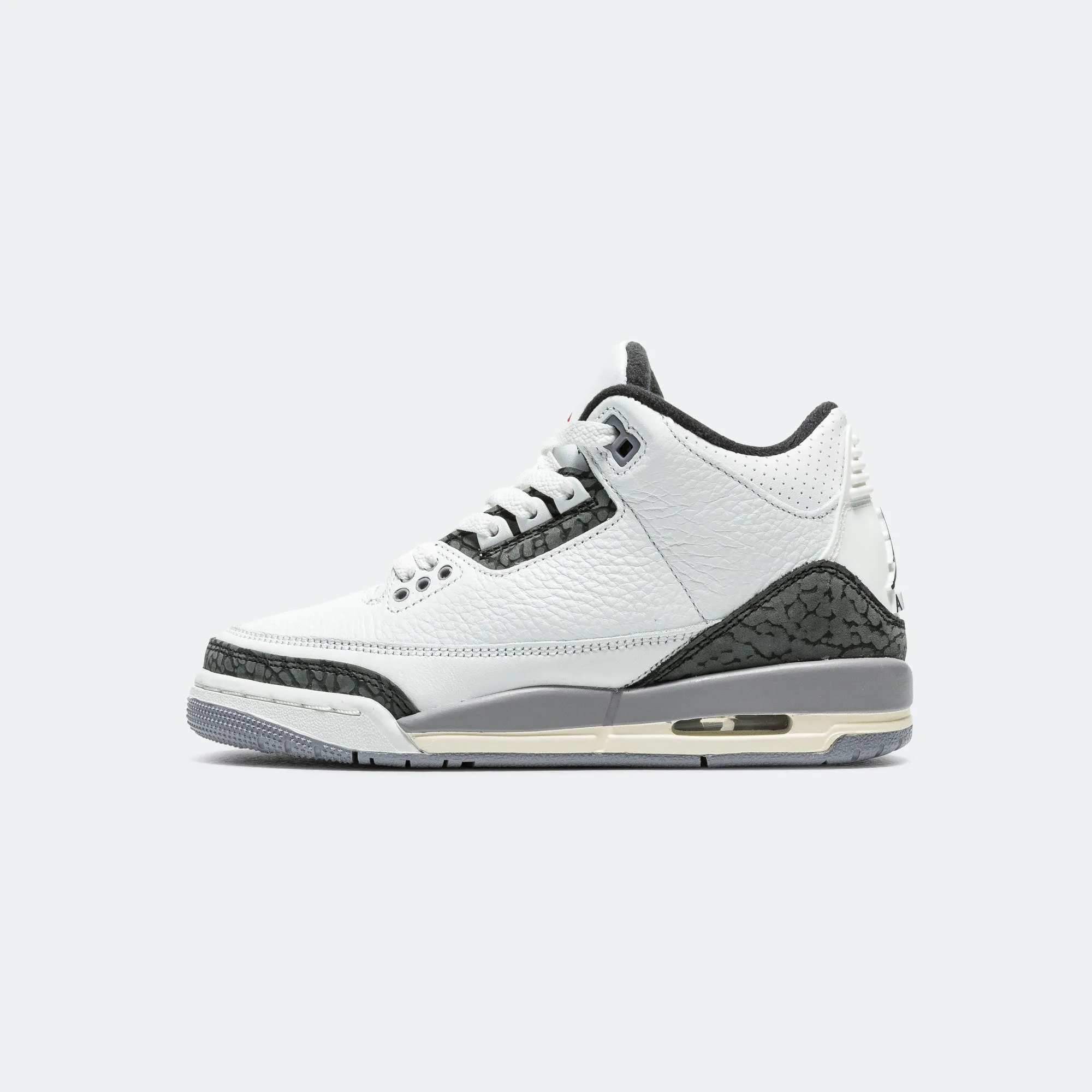 Air Jordan 3 Retro (GS) - Summit White/Fire Red-Cement Grey