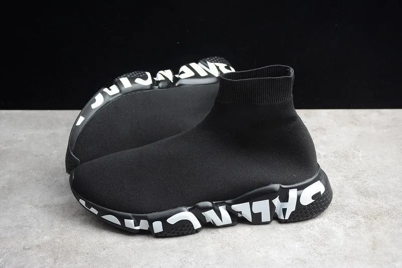 BALENCIAGA SPEED RUNNER GRAFFITI *BLACK/WHITE*