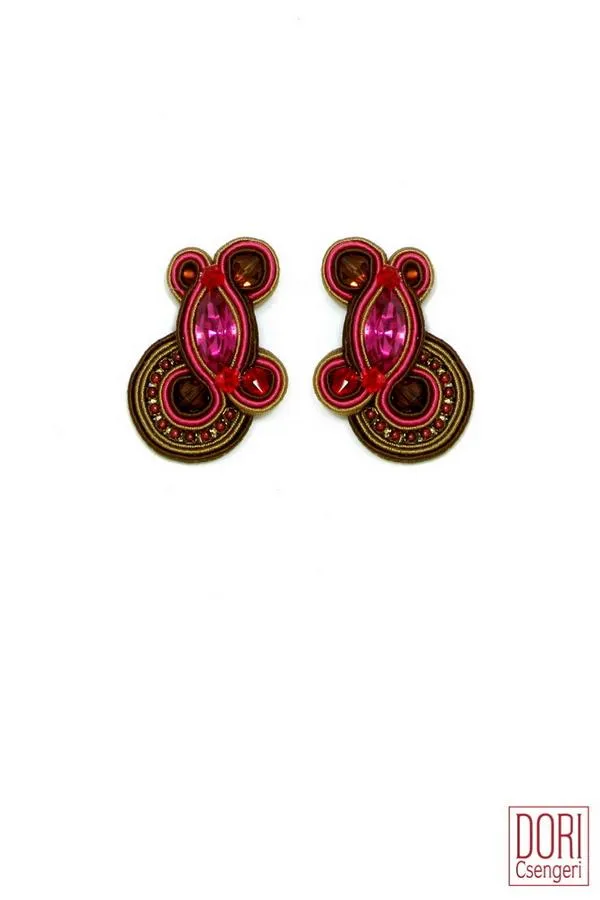 Dazzle Chic Earrings