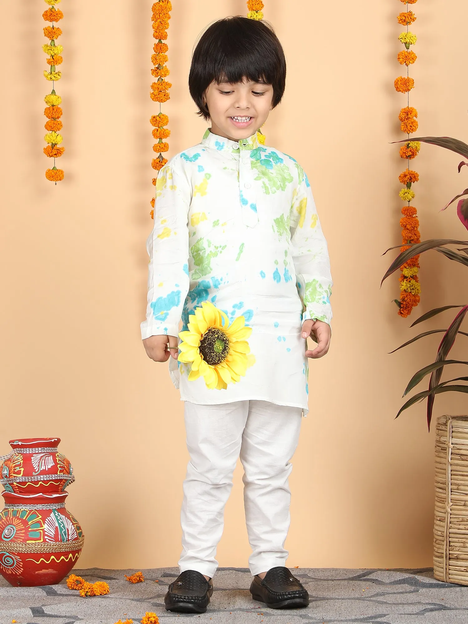 Polka Tots Full Sleeve Splash print Ethnic Kurta Pyjama Set - Multicolor