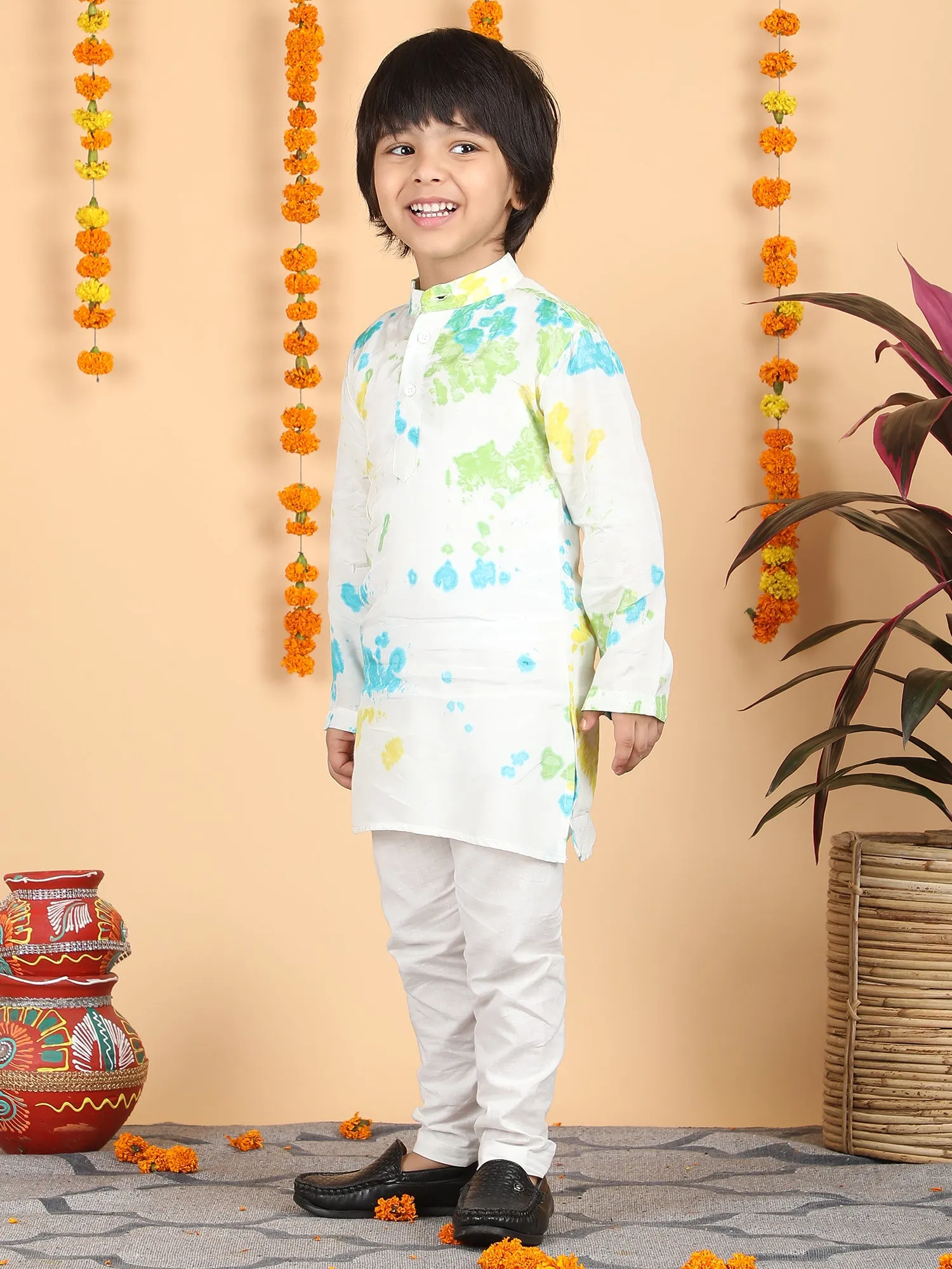 Polka Tots Full Sleeve Splash print Ethnic Kurta Pyjama Set - Multicolor