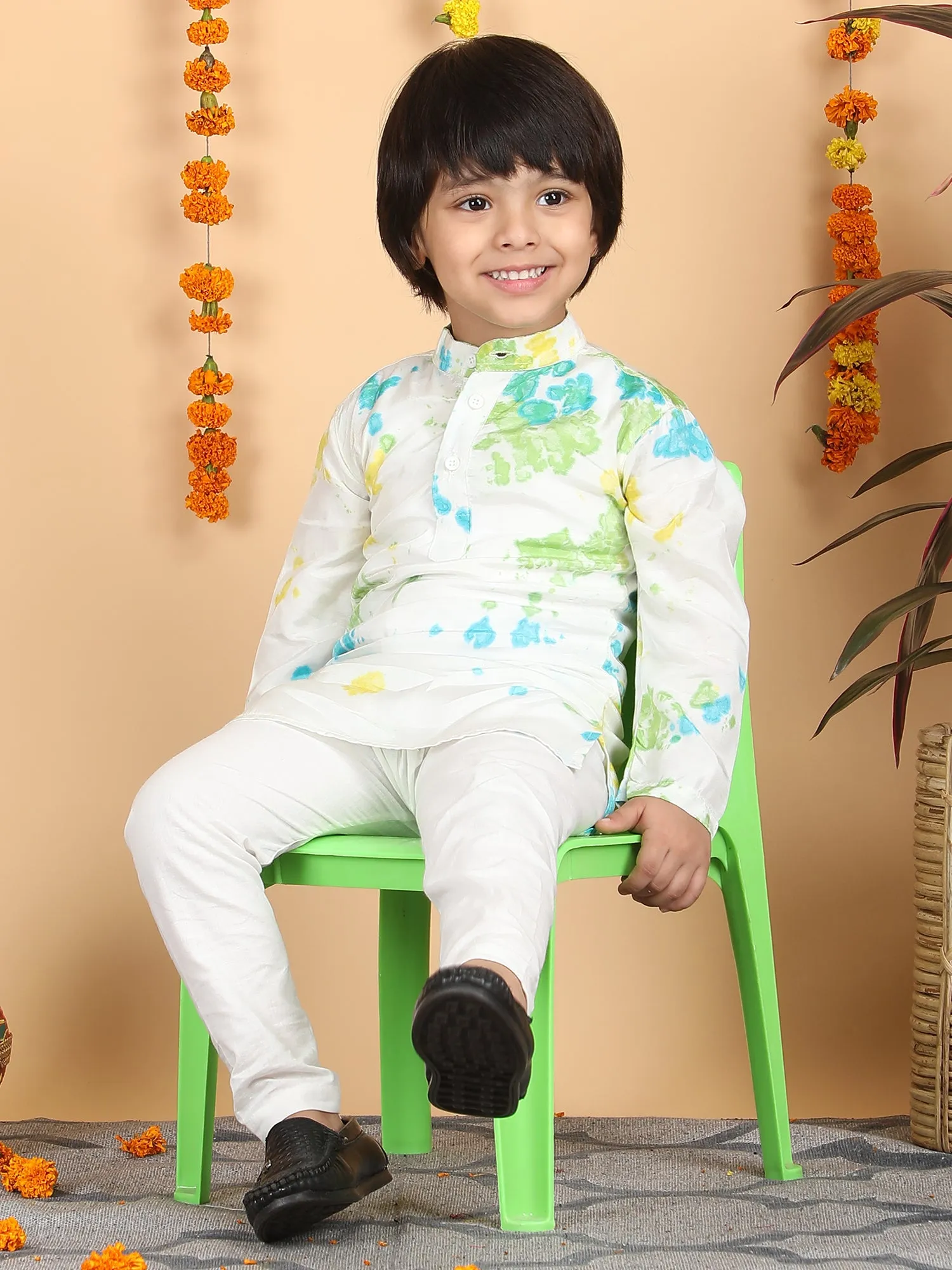 Polka Tots Full Sleeve Splash print Ethnic Kurta Pyjama Set - Multicolor