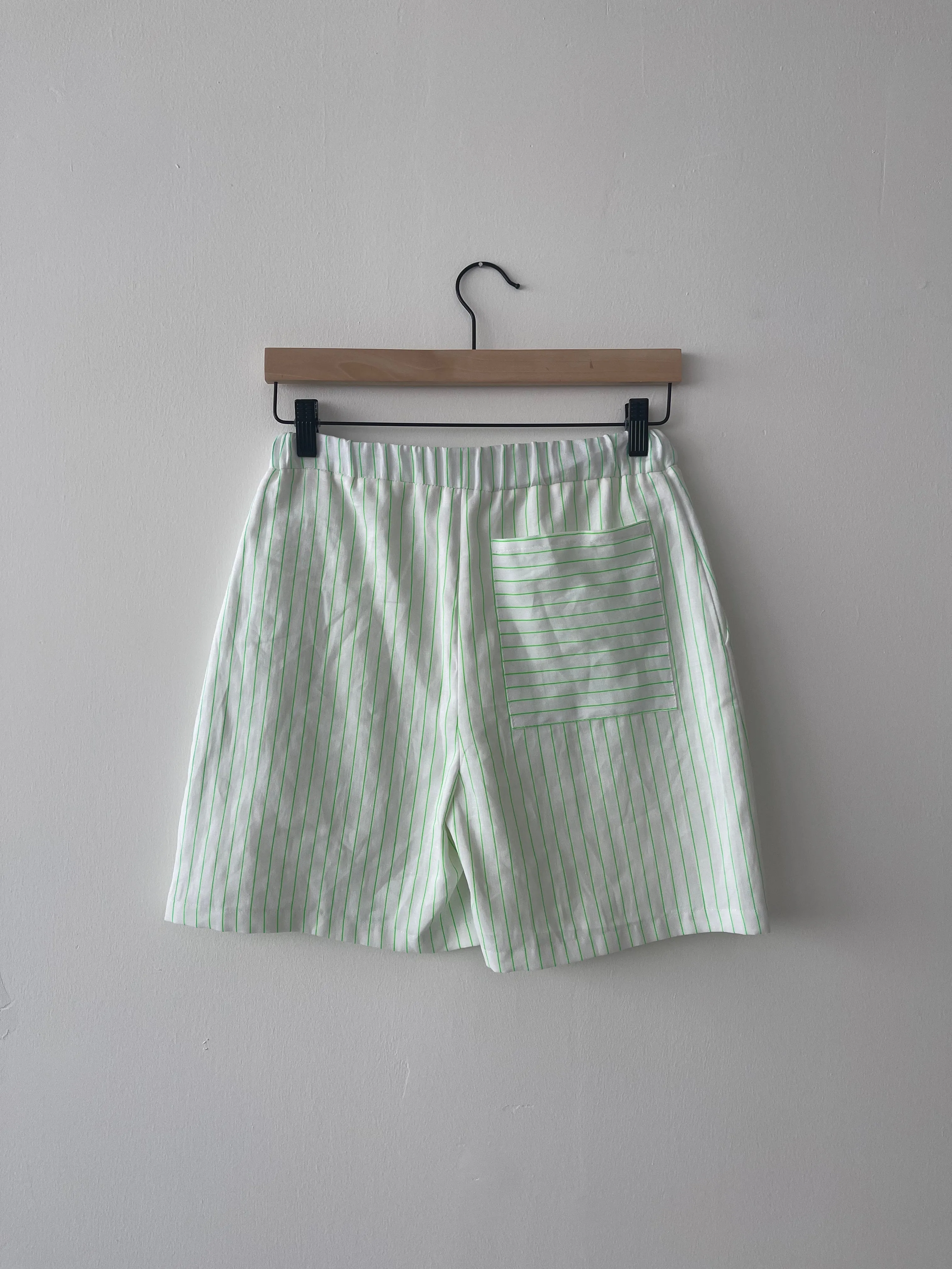 SAMPLE - MANDY neon green stripes bermuda - XS