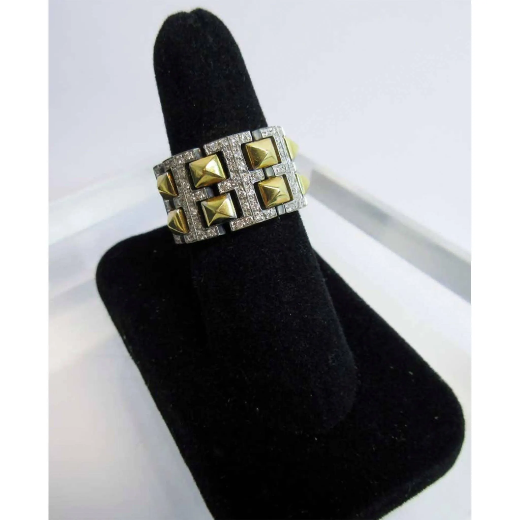 VERSACE 8K White and Yellow Gold with Diamond Accents | Size 6